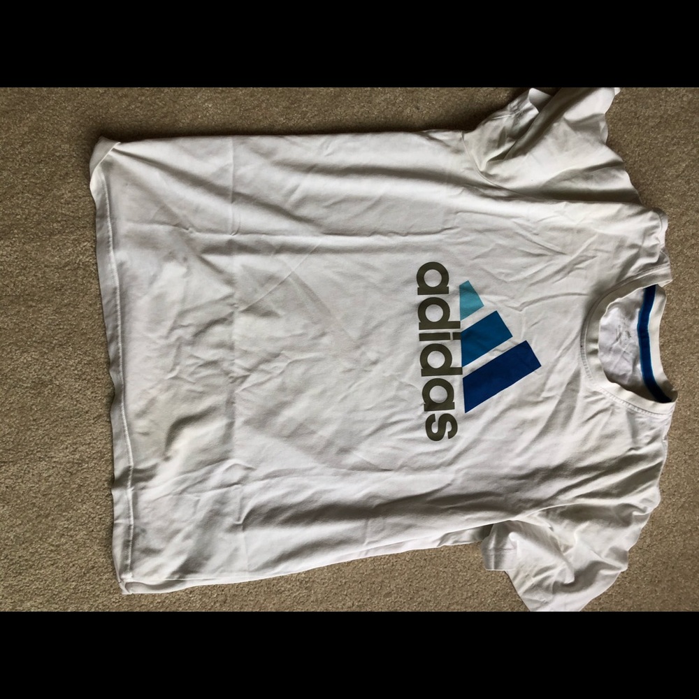 Men’s adidas shirt